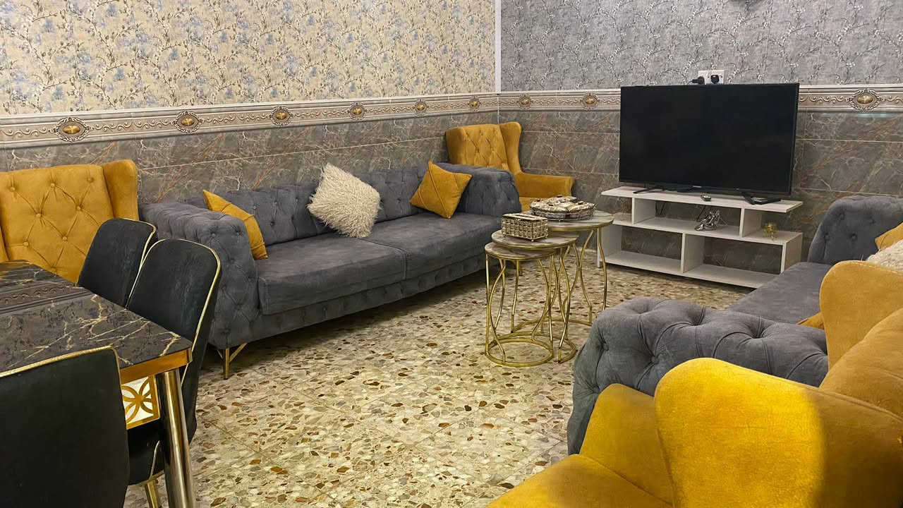 ✨ تخم تركي ثقيل وفاخر للبيع ✨
🤎 تخم تركي ثقيل
✨ تصميم راقي وفخم
🛋️ مرتب وحلو
💰 السعر: ٥٥٠ ألف وبيه مجال
📞 للتواصل: ***********
