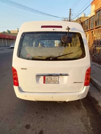 اج وان مديل 14 سيارة مكفولة كفالة لا معجون ولا صبغ بس بارد كير محرك اك...