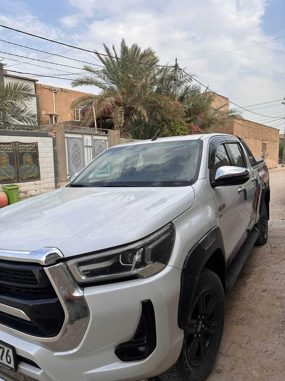 سلام عليكم 
هايلوكس لبيع 
مديل 2023 
كفاله عامه 
الاتصال ‭***********‬
