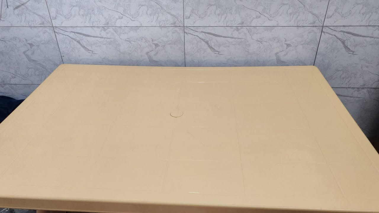 غراض للبيع حي الجهاد الرفاق *********** محمد المبرده شغاله ع الفحص ماداخله تصليح ابد اريده ٨٠ وبيها مجال كبيره جدا والميز نظيف جدا اخو الجديد حي الجهاد الرفاق *********** كراسي ٢ أصلي
