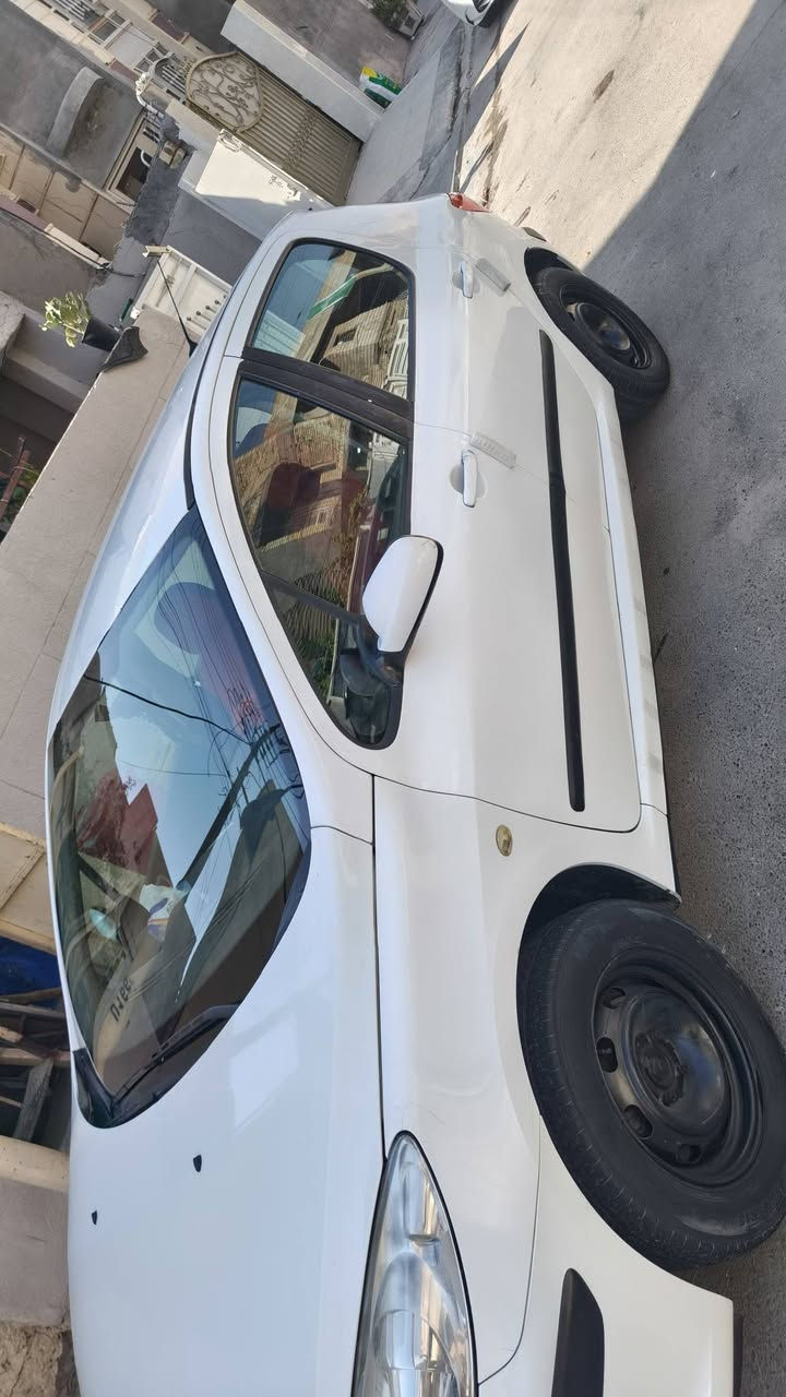 ‏للبيع
‏بيجو حجم 307 موديل 2006 
‏محرك 4 سلندر حجم 1600 
‏كير أوتوماتيك شرط المحرك والكير 
‏رقم بغداد انكليزي سنويه جديدة پأسمي وهزه جديده شرط التحويل
‏مواصفات فول معروفه البيجو
‏سياره جديده وجاهزة من كلشي شرط دينار ما تصرف عليها 
سعر 59$  
‏عنوان / بغداد حي الاعلام
‏للتواصل / ***********
‏
‏
‏
