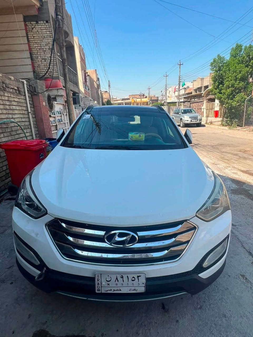 سلام عليكم سنتافيا خليجي٢٠١٣ فول مواصفات بنوراما
تحكم ستيرن جهتين تبريد ثلاث قطع شاشه كاميرا كشنات كهربائي محرك ٣٣٠٠ سياره بيه طخة وصبغ جاملخين اماميه وباب السائق / باسمي السيارة والشرط التحويل والسونر رقم بغداد الماني السعر ١٥٥٠٠٠ دولار يعني دفتر وخمسة وخمسون ورقه اتصال واستفسار على الرقم ***********بغداد البلديات وموقع  يو ان شارع ٣٠
