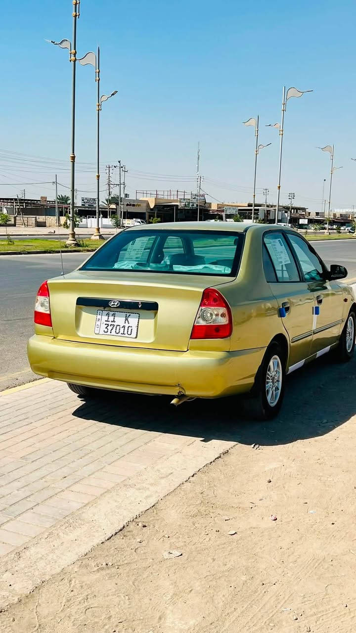 السلام عليكم اكسنت 2001للبيع السياره  رقم بغداد انكليزي تحويل ثاني يوم جاهزه على اخر حبايه مكينه كيرحداديه خير من الله كير اوتماتيك كهربائيات كلها شغاله تاخذها الف مذب عليها تبريد ويا السويج  السياره مصبوغه عام بدون حادث
المكان واسط الصويره
السعر 48وبيها مجال بسيط
للاستفسار***********
***********
