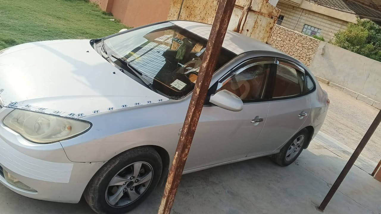 اسلام عليكم
للبيع 
افانتي سلفر 2008
جاهزه كير محرك شرط 
السعر 87 الاستفسار /***********
مكان السياره بيجي
