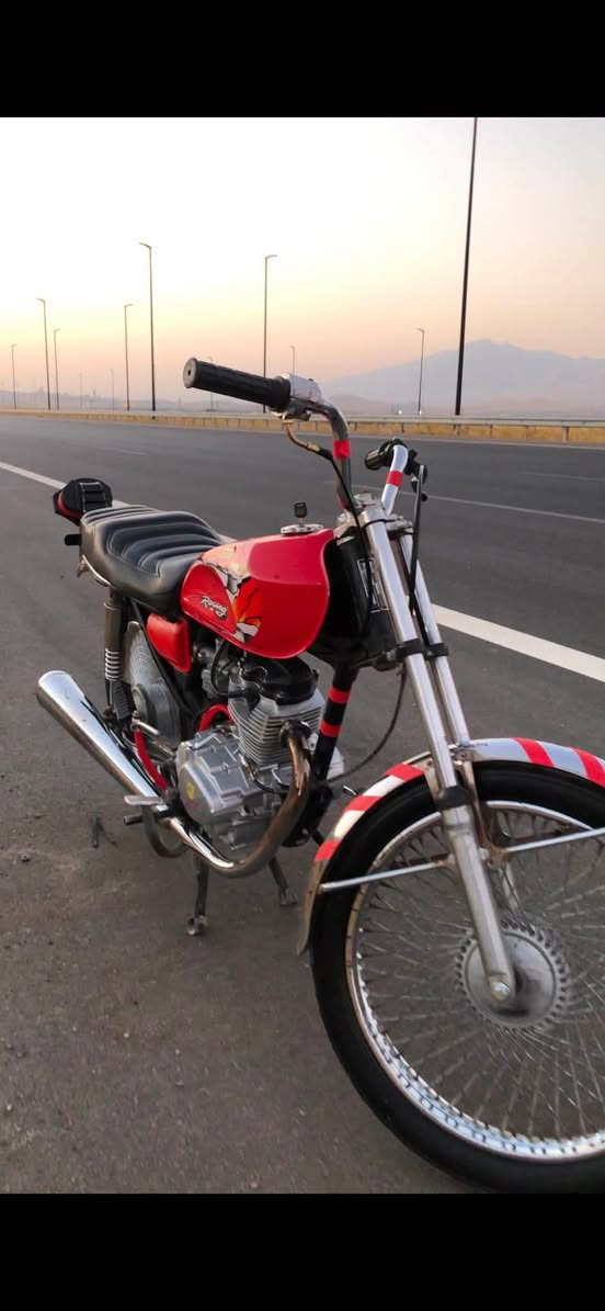 سەرەتا بە ناوی خوا لەبەر بێوەعدی مشتەری دوبارە دای ئەنێمەوە تایگەر ١٢٥ لە قوەت بێزار مۆدیلی ٢٠٢٥ فول سەنتەر لە چوار هەڵی گێرەرەوە هەموو گیانی بە سەرت چات مەکە بۆ عەیبو عار چونکە نیەتی شوێن سلێمانی ***********واتس ئەپی لەسەرە
