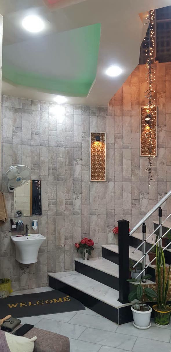 السلام عليكم بيت للبيع المساحه 270متر طابو زراعي سند 25 العنوان كربلاء طويريج حي الجمعيه يرهم مراوس السعر أتصال
*********** 
***********
أو مراجعة مكتب درة طويريج للعقارات قرب الكفيل
#للجميع
