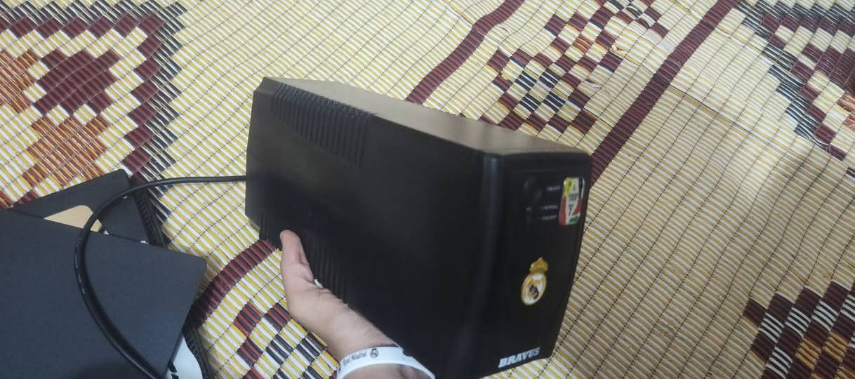 السلام عليكم بلي ٤ مهكر للبيع فول نضافه ويا الكرتون بجيس بعده برغي وماملعوب بي ويا يوبس ويده وحده سعر ب٢٩٠ ربع ما ينزل قفل نهائي توصيل كل محافظات 78938968920 واتساب أو ماسنجر تواصل اوتلي
