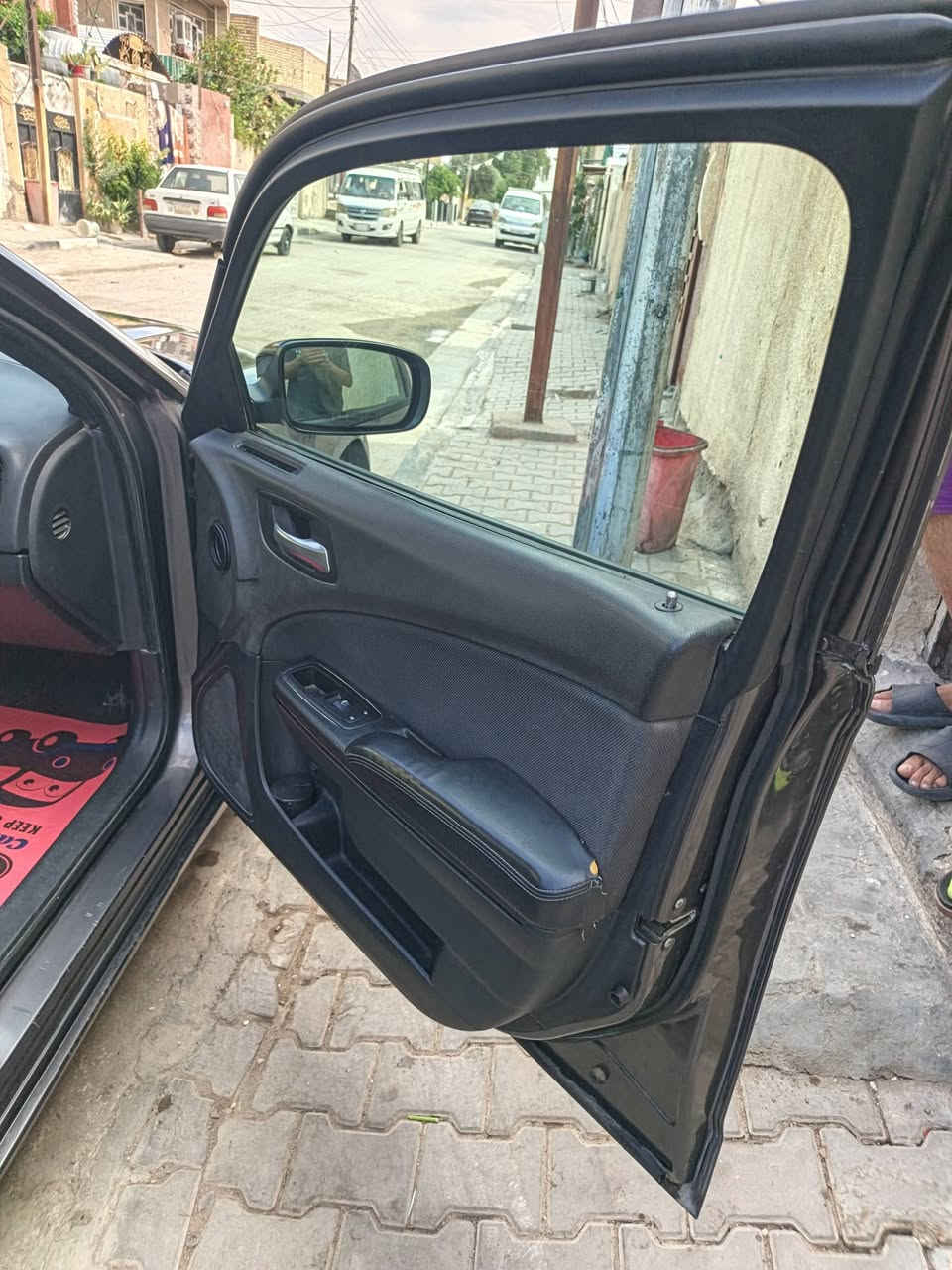 سلام عليكم جاجر موديل 2017
بيها جاملغ مال سايق فقط سياره خير من الله منضومه غاز  سعر 148 الاتصال على رقم *********** مكاني بغداد الحسينيه
