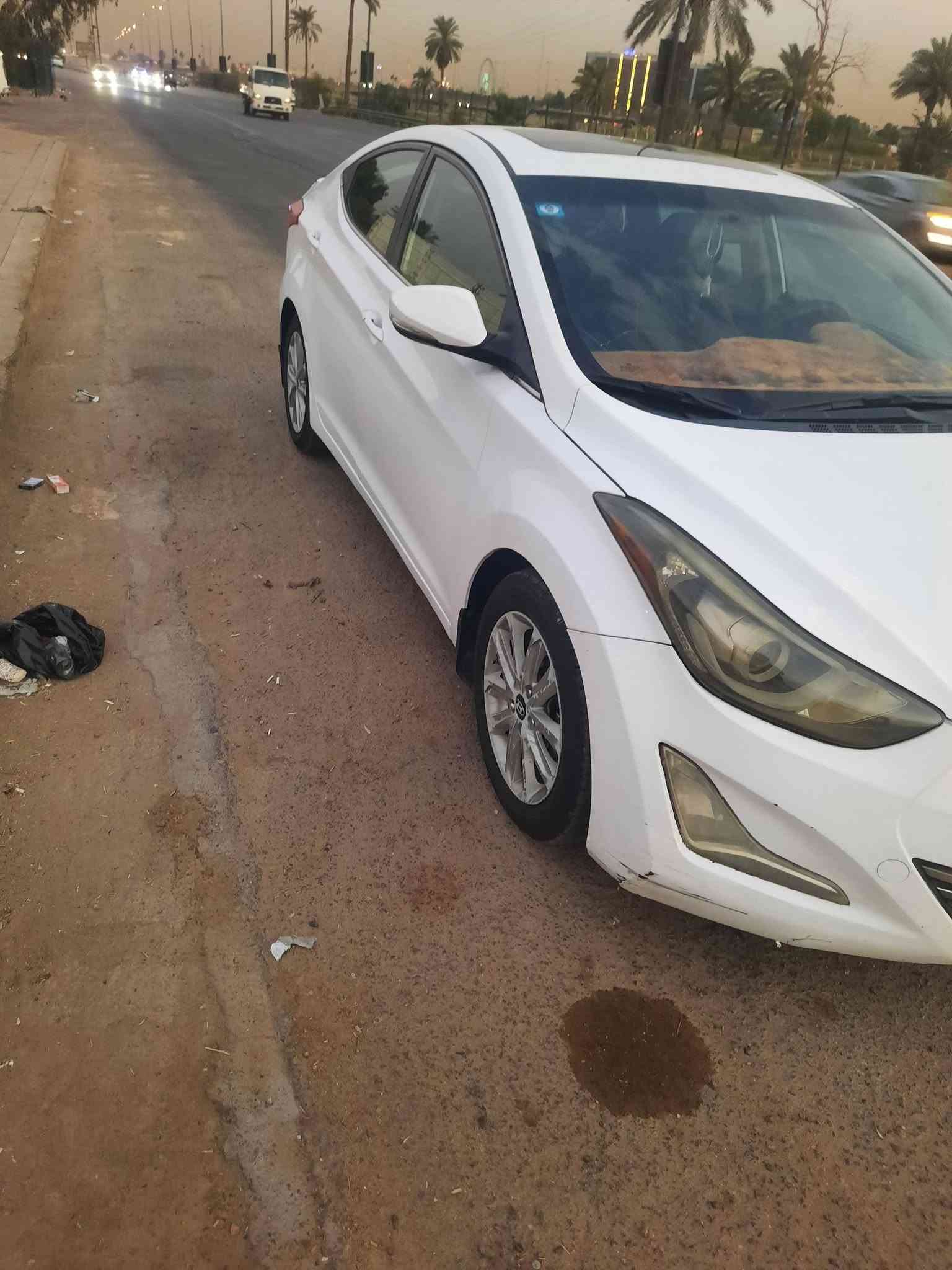 السلام عليكم النترا موديل ٢٠١٥ امريكي فول مواصفات رقم بغداد السعر ٩٥ للاستفسار ***********
