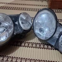 زوج لايتات للبيع كاملات زنون شغالات مال گصه السعر ٦٠ يوجد توصيل  ٠٧٧٠٣...