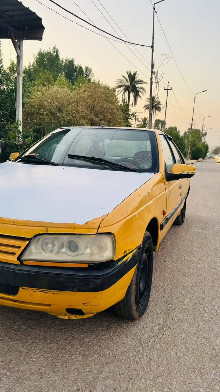 يا الله سلام عليكم بيجو 405 اصوليه السياره🚗 مداور ثاني يوم كير ومحرك فرنسي حلوات گشره كدامك السعر 18 ورقه وبيه مجال قليل حك الجيه العنوان الديوانية قضاء الشامية
 اوهذا رقمي ***********
 متواجد فيسبوك واتساب

