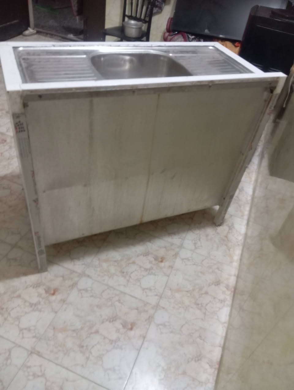 سنجل للبيع مكان نجف شارع جامعه الكفيل السعر 75 الاستفسار هذا رقمي ***********
