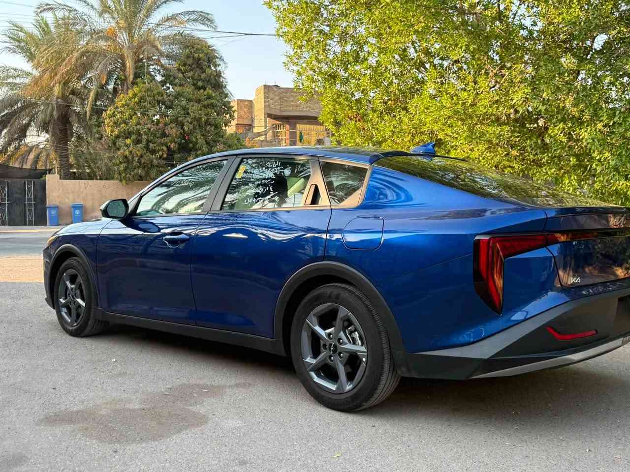 السلام عليكم
K4 2025 دخول جديد منفيس باسمي بدون لوحات
حادث موضح بل صور بارد فقط  بدون دواخل بدون ايرباك ليبل واحد من الدعاميه للدعاميه راديترات وتبريد بلادي دعاميه بلاديه
ممشى السياره 5 الف ميل 
بصمه وتشغيل عن بعد 
رادار امامي قياده ذاتيه
رادار جانبي 
درايف مود 3 وضعيات قياده
سايد بريك كهرباء 
اوتو هولد 
مكان السياره بغداد البلديات 
***********

نص مكتوب في الصور:
- 57612486