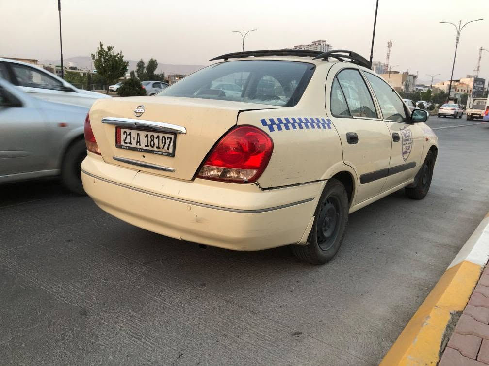 سلام علیکم
نیشان سەنی 2005 تاکسی بۆ فرۆشتن
گێڕ و مەکینە و تیرید بە شەرت
ناو ڕەش مەکینە سپی گێڕ عادی
سەیارەکە ماڵی دۆستە
وایە و پارتی لۆک
نرخی 80 گەڵا و مەجالێکی برایانە
***********
لە سلێمانی السليمانية, العراق

