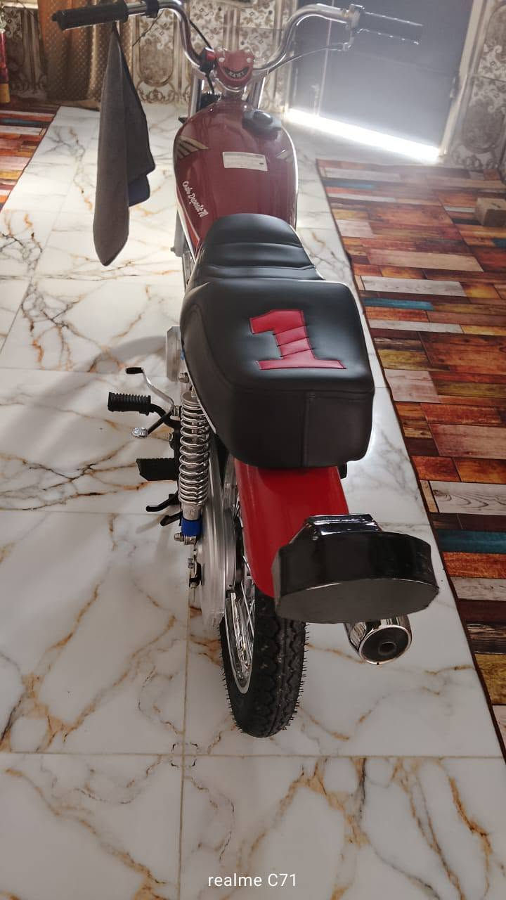 سكنر • مديل٢٧ • اوراق