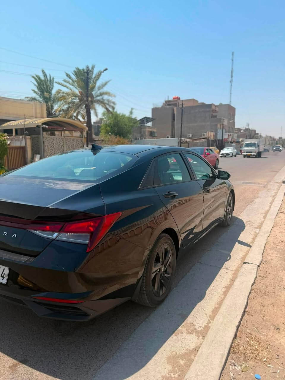 النترا ٢٠٢٢
رقم اربيل 
ممشى ٨٨ الف كيلو 

حادثها جاملغ جهة السايق وحافة بنيد 
مصلحة بدبي وتصليحها مو نظيف المعجون اني بدلت البنيد مالتها بلاد بدون صبغ 
وصار وياي حادث باب الصدر وبدلته بلاد 
يعني بيها قطعة وحدة صبغ وقطعتين تبديل بلادي

***********
