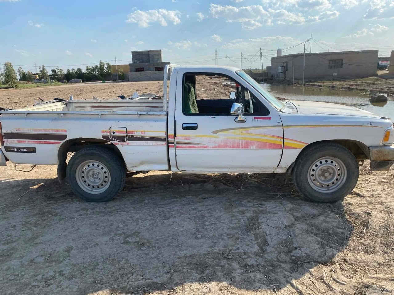 سلام عليكم بيكم للبيع موديل 91 عنوان البصره سعر 28 بيع مستعجل ***********
