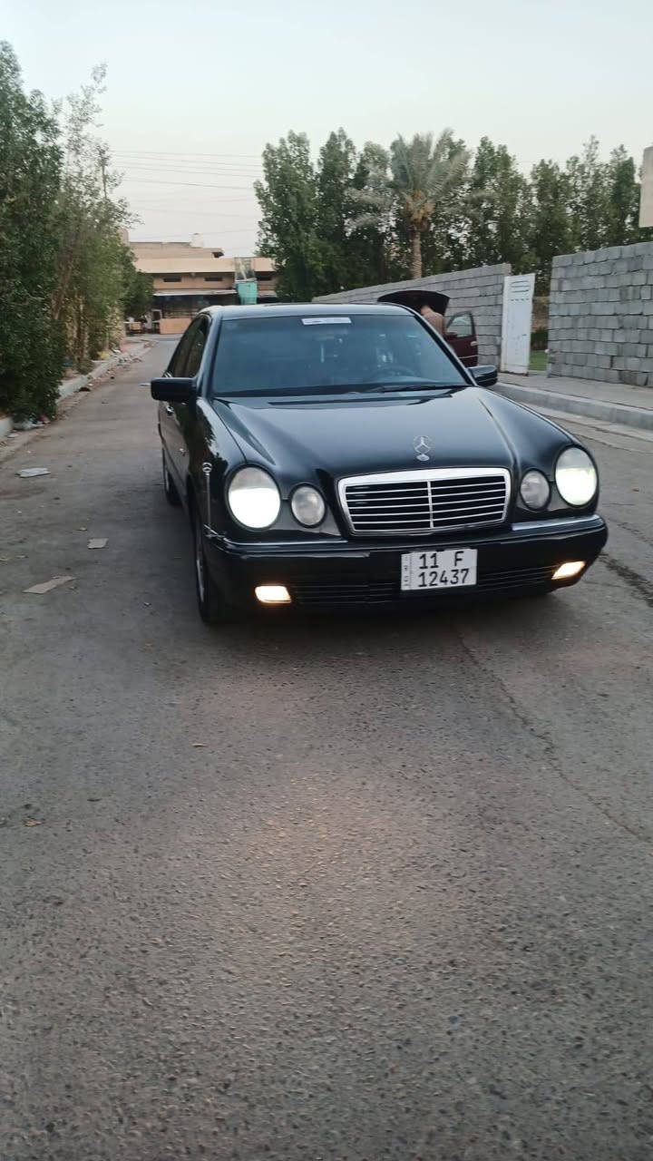 سلام عليكم   مارسيدس. ام عيون  موديل ١٩٩٦ محرك خراطيم بخاخت كير محرك صدر امامي وخلفي تخم تاير تبريد ثلج كلة مكفول منضومة تبريد جديدة تخم تاير جديد صدر جديد  سيارة فتحة شاشة بردة كهرباء جام يصعد وينزل كلة شغال  ستيرن كهربائي كشنات كهربائية  سيارة علة وضع شركة  برغي ما مفتوح بيهة  سيارة جاهزة من كلشي بلادية مجرد مرشوشة أثر جراد سيارة مال بيت  وحلة من صور سيارة موس  سيارة رقم بغداد دولي سنويه ٢٩ بسمي تحويل مباشر هزة جديدة سعر 83  اي ستفسار ***********   ***********
