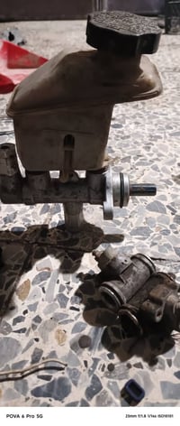اكسنت ٢٠١٠ • فيش حساسات • قطع غيار