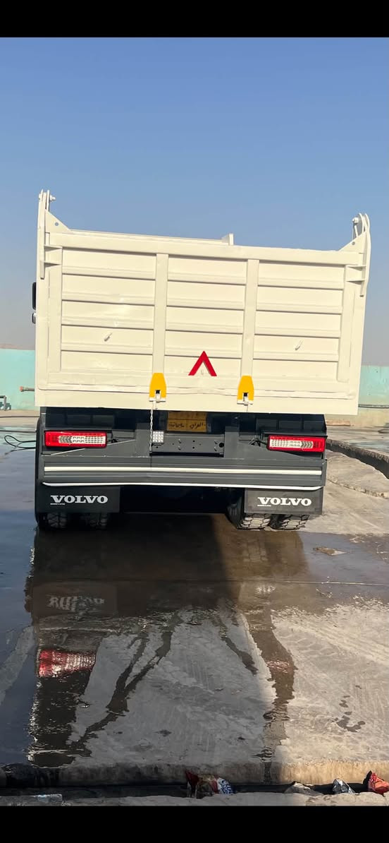 Volvo fm
مۆدیل 2006
مجموعە ڕەبەڵ 
شانسی دریژی بیلادی
گیرعادی ٣_٣
***********
