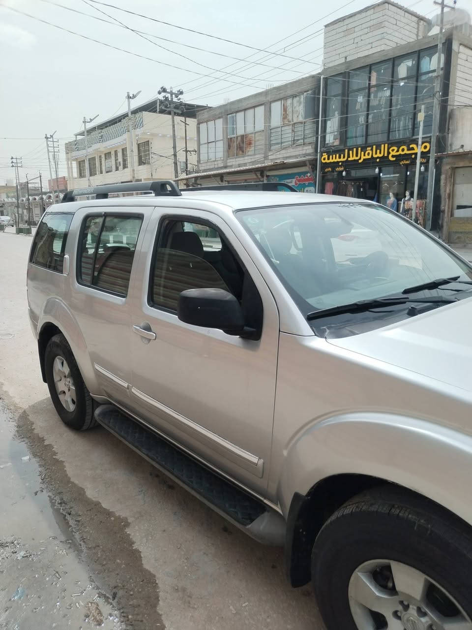 نيسان باثفندر • ٢٠٠٩ • غاز