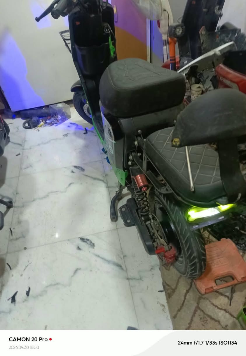 دراجه شحن لبيع ار٩ مديل ٢٤ نقص مدكى خلفي فقط بطاريات زينه السعر ٣٠٠ وبيه مجال البصرة, العراق

نص مكتوب في الصور:
- CAMON 20 Pro • 2026.09.30 18:50 24mm f/1.7 1/25s ISO1042
- CAMON 20 Pro
- 2026.09.30 18:50
- 24mm f/1.7 1/25s ISO1821
- CAMON 20 Pro • 2026.09.30 18:50 24mm f/1.7 1/33s ISO1134
- 24mm f/1.7 1/25s ISO1442
- 24mm f/1.7 1/25s ISO1146
- 24mm f/1.7 1/25s ISO1080