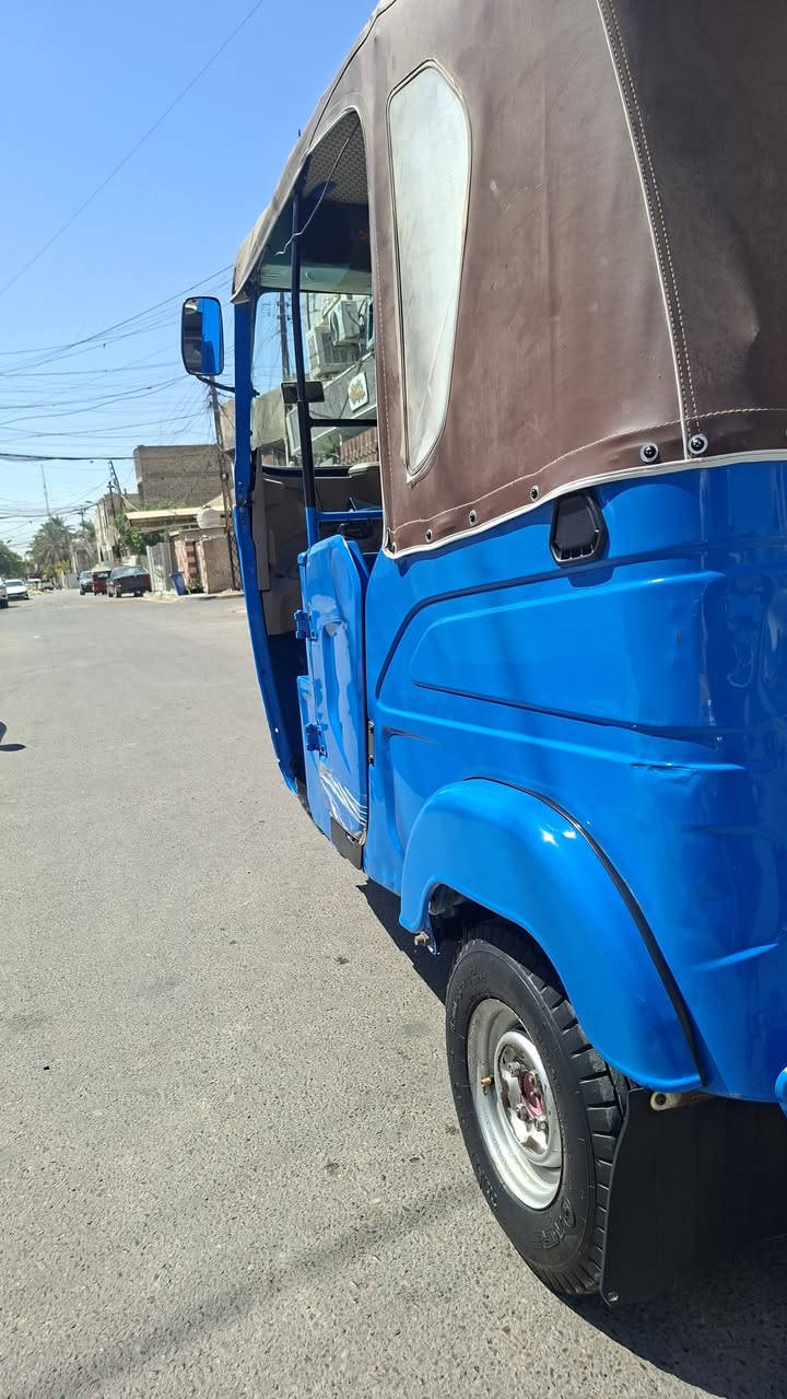 تكتك لبيع مديل23 نضيفة مابيهة اي ضربة بيهة طخات سعرهة 11مليون و200
رقم ***********
