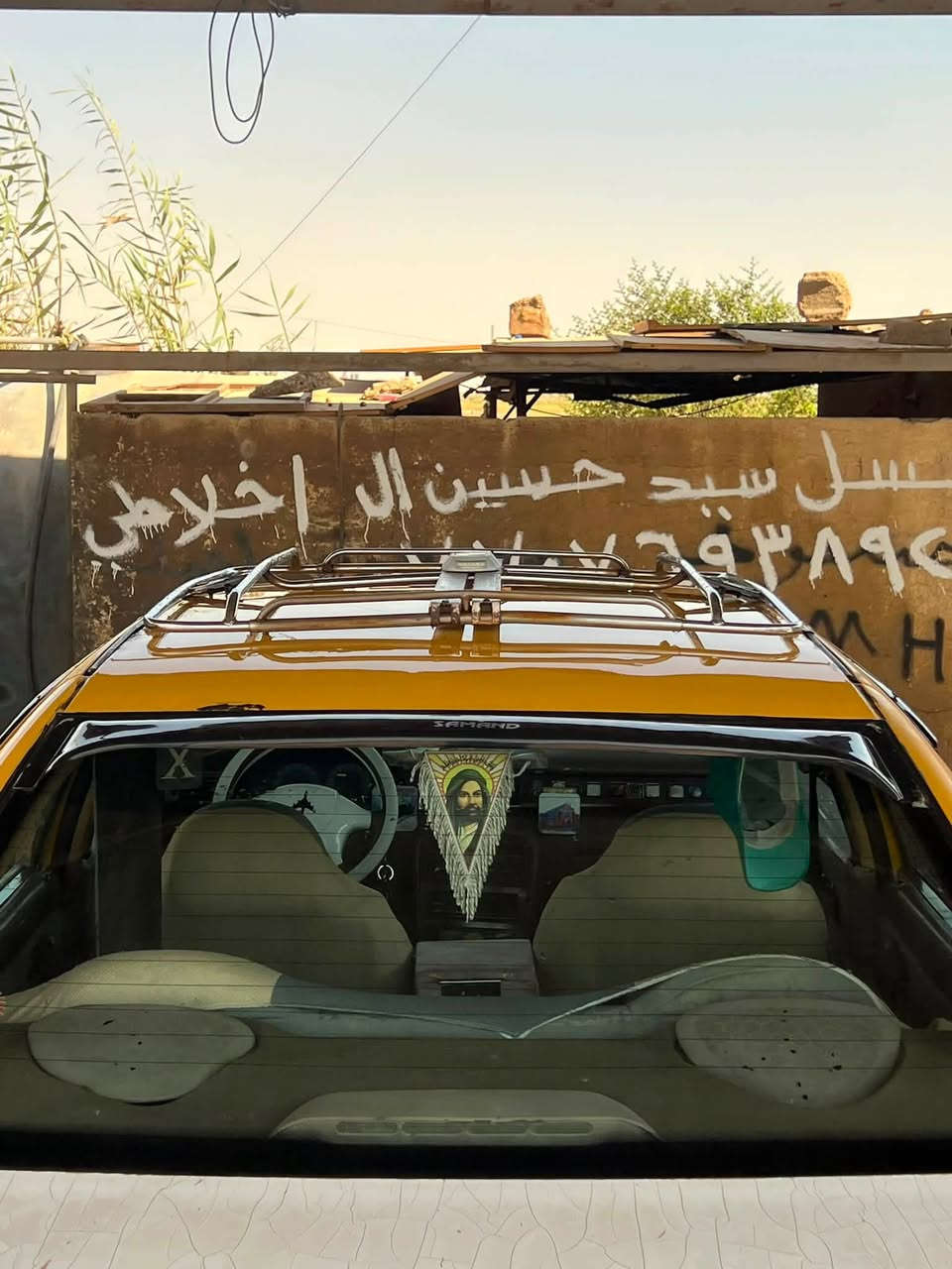 ‏سلام عليكم سمند موديل 2012 رقم بغداد تحويل ثاني يوم جاملغ الأمامي تبديل الخلفي صبغ كهربائيات كلها شغالة تبريد ثلج و سويج الدخل حلوة العنوان بغداد تقاطع النهروان مشروع تسعة نيسان السعر 28 وبيها مجال رقم الهاتف *********** يوجد WhatsApp
