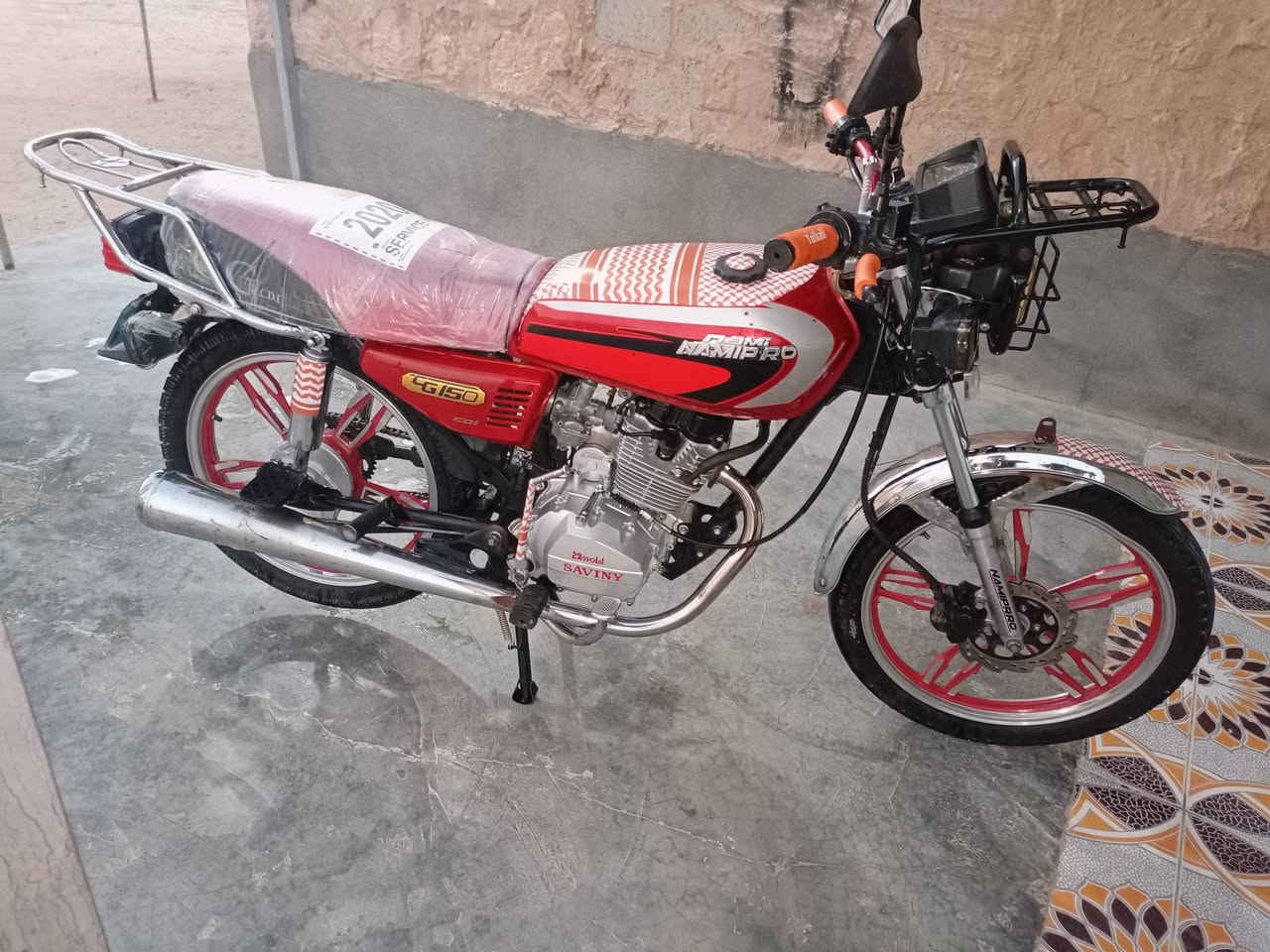 موطور للبيع موديل 20منفيس سعر 550بي مجال بصيط رمادي الجزيرة الهاتف ***********
