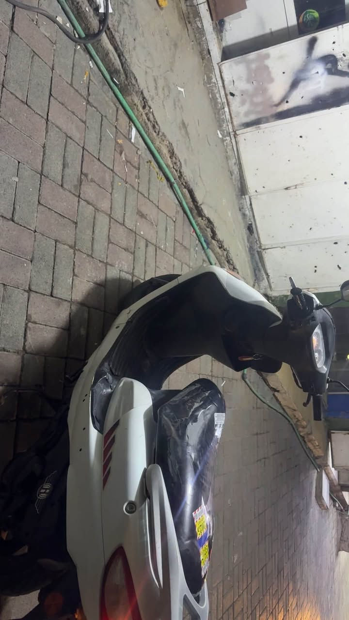 السلام عليكم من رخصة الادمن 
دراجه سايم ابو عيون مسجل موديل 20 جاهزه من كلشي ونضيفه دبلين محرك واكسل وكهربائيات كامله ماطور ناعم ونضيف
سعر 825 وبي مجال 
***********
