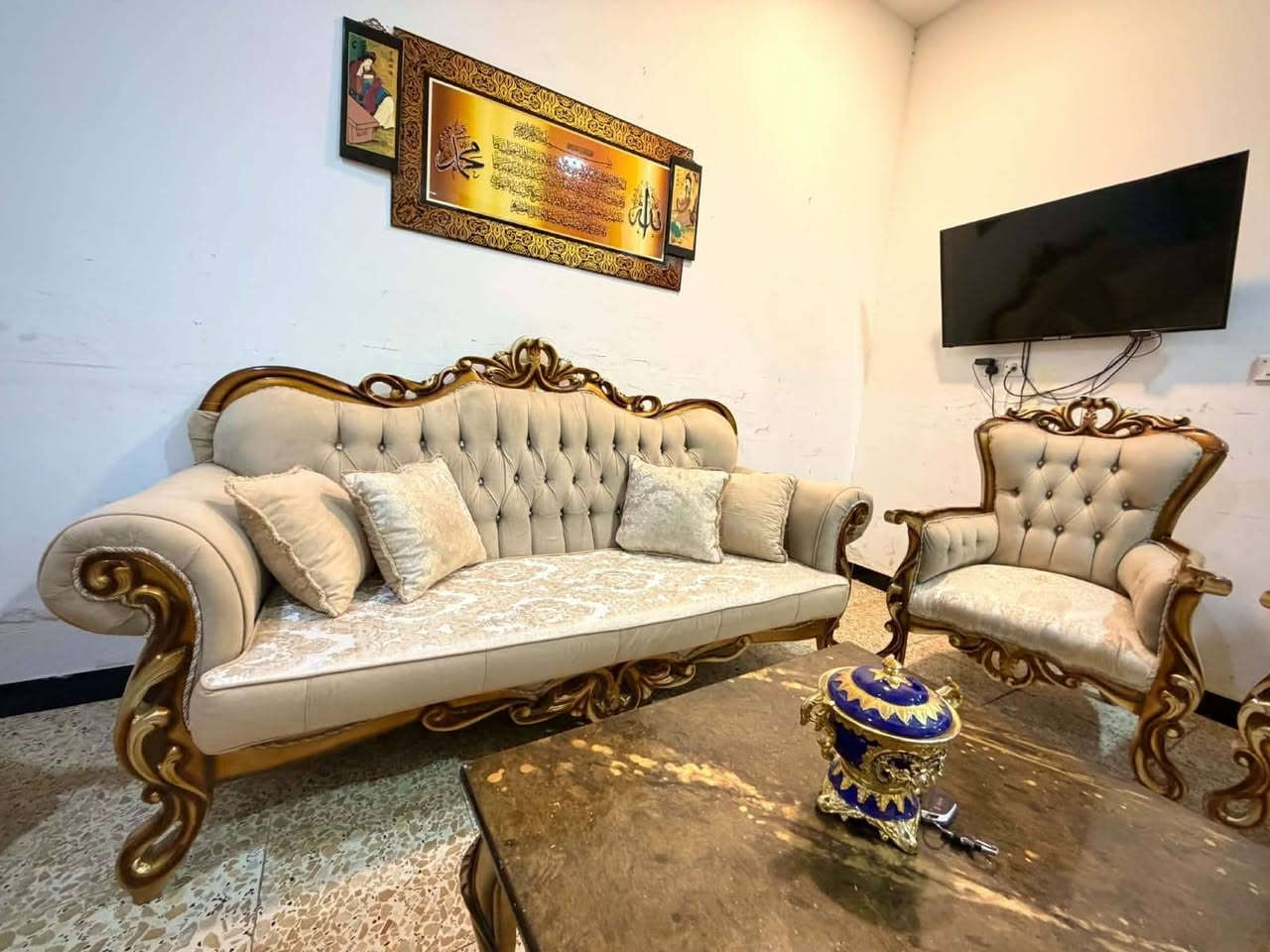 تخم زان • كنب