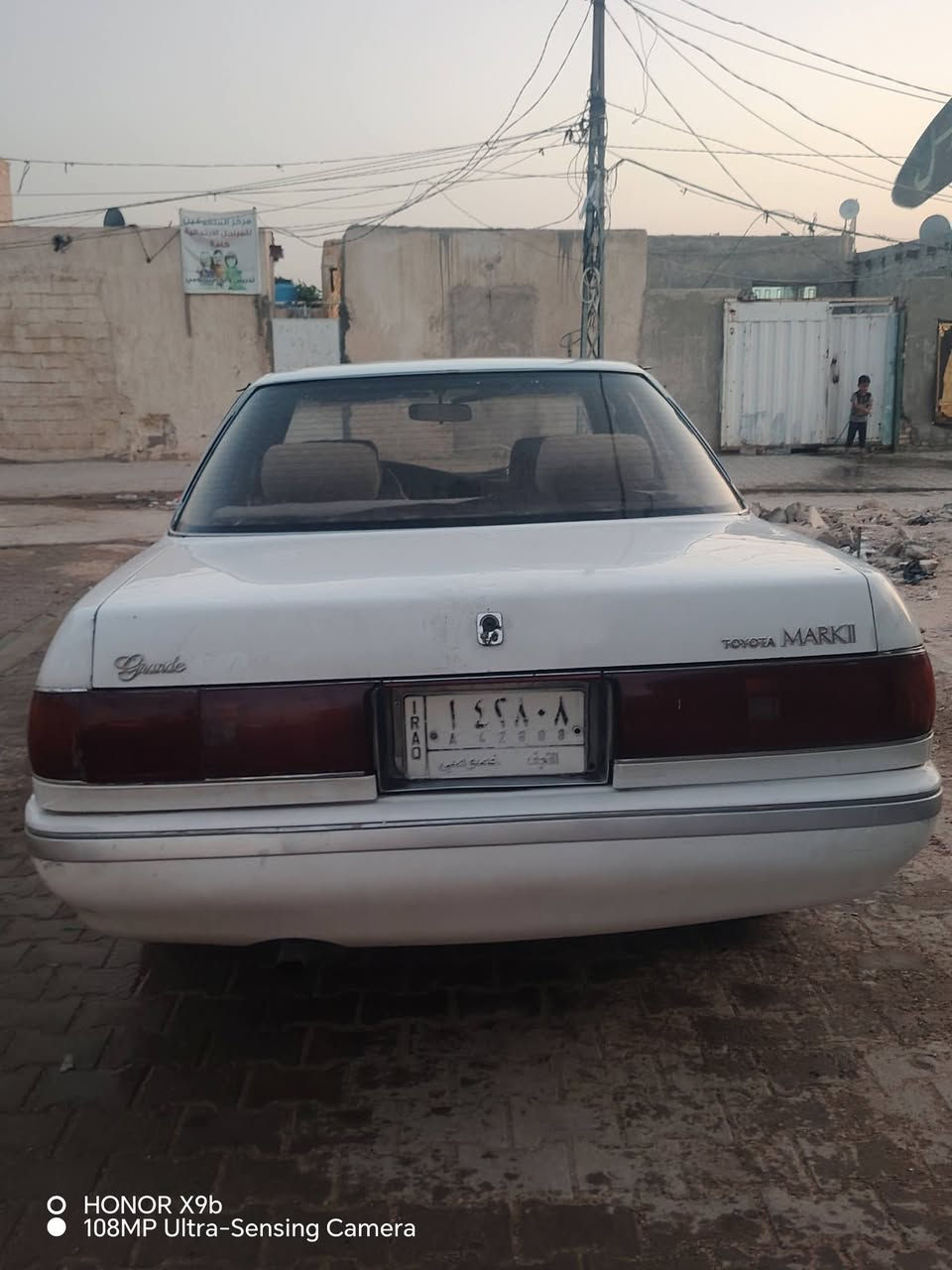 سلام عليكم سياره للبيع مارك عضم مديل. 91 نضيفه كهربايات شغاله تماديك السعر42 تجي تفحص كلشي مابيه رقم نجف خصوصي تواير جدد مكاني نجف حي الرضويه قرب مدرسه البطوله ***********

