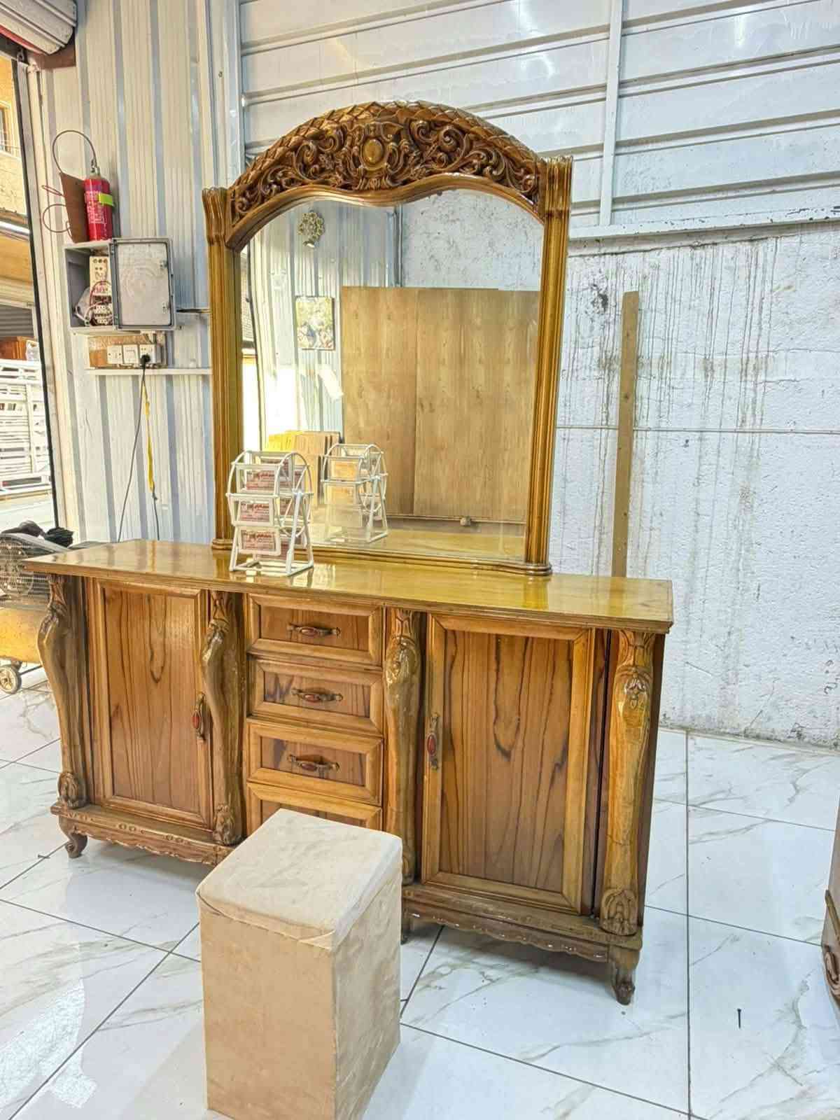 غرفه زان بسعر مناسب للبيع
