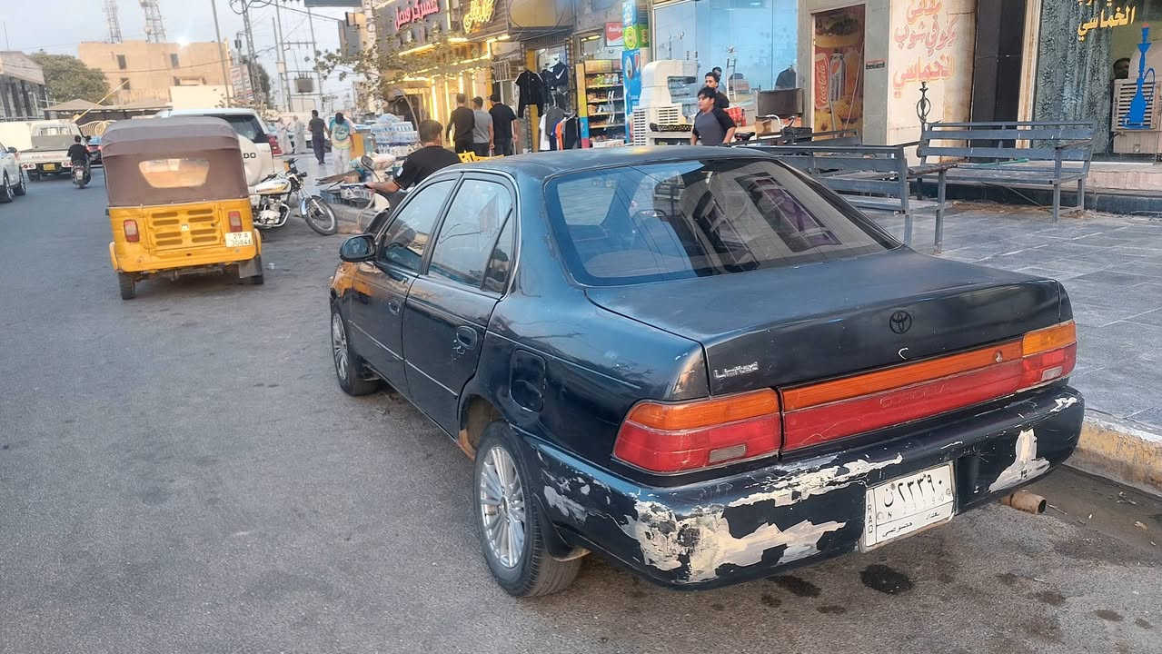 كورلا موديل ٩٢ للبيع 
كير محرك تبريد مكفول كهربائيات كله شغال تايرات تخم جديد
السيارة نظيفة عوزها صبغ فقط وراعيها بالعزيزية شرط التحويل 
السنوية بعدها مساقطة لحد ٢٠٢٧ وترايك للبصرة شرط 
***********
