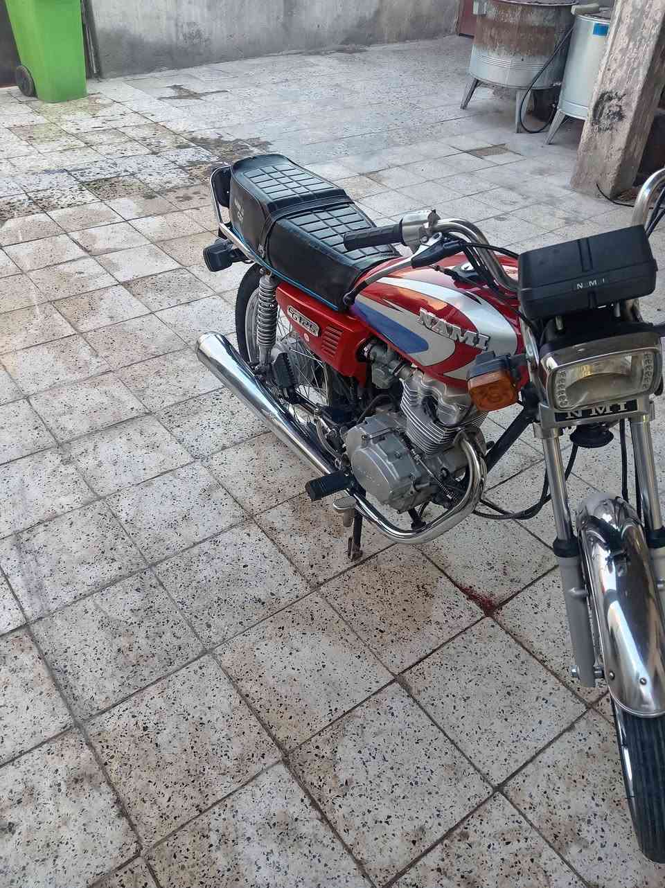 سلام عليكم
دراجه لبيع نامه شلامجه أدوات سعر ٦٥٠ وبيه مجال بسيط
***********
