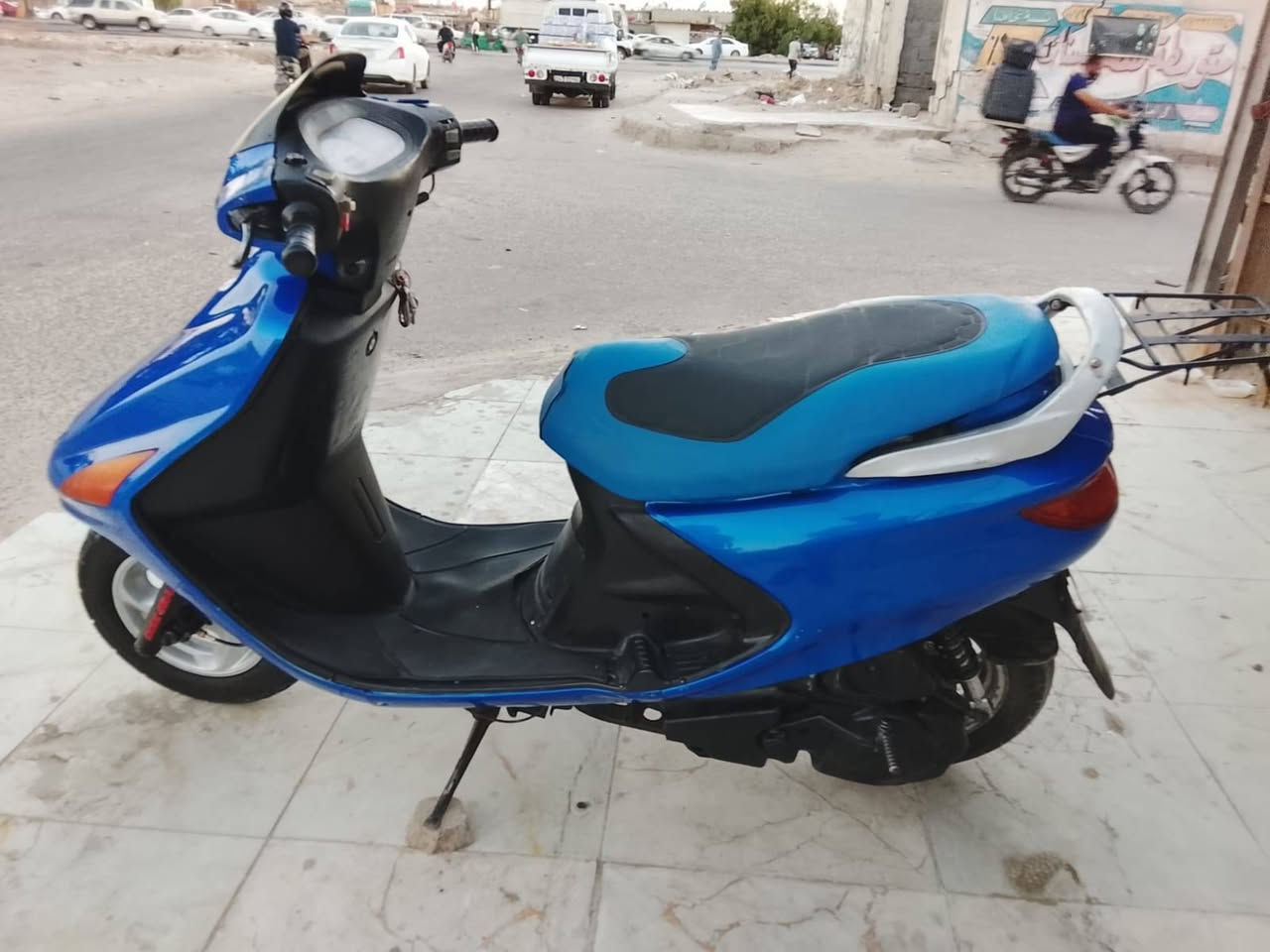 فراشه فحل دسك نظيفه كلش نكره سلف وهندر كلشي شغال اشاير هورن بكلايت دبلات قفال صندوك وقفال ستيرن بريك وره وبريك كدام كيج بانزين وعداد سرعه شغالات كلشي ماناقصه جاهزه ربع ماتخلي  سعرهه٥٠٠ مكان موفقيه رقمي 
***********
