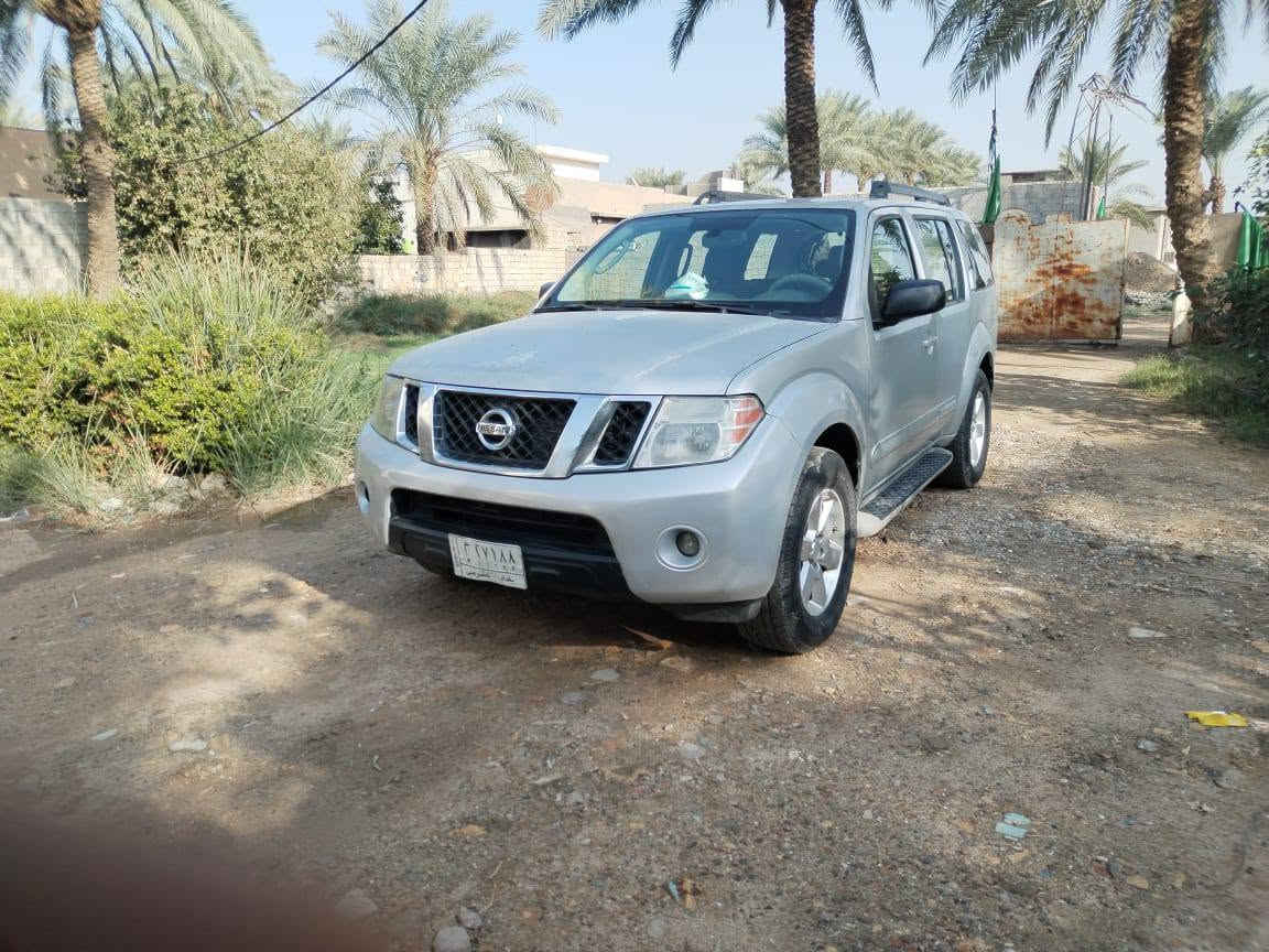 نيسان باثفندر 2011 وارد امريكي V6 4×4 للبيع في الكوت
عدد المقاعد 7
مقعد السائق كهربائي 
كامرة خلفية  
مثبت سرعه 
محرك وكير بحاله جيدة 
بيها جراد نبيع احزام  والبنيد مغلف فابلون 
السعر 85 وبيها مجال 
تواصل على الرقم ***********
وشايف كل الخير الياخذها
