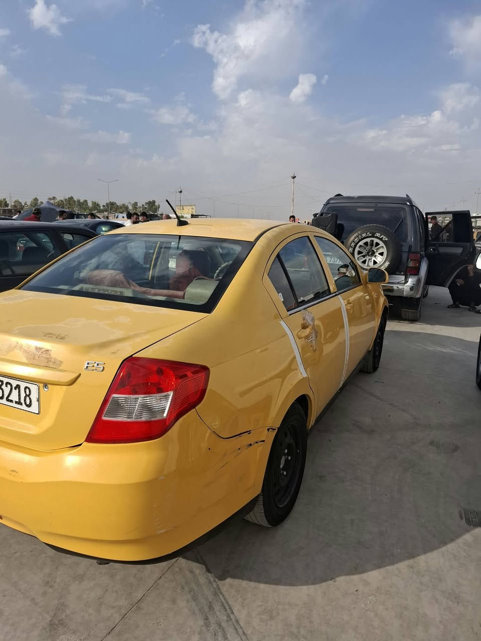 للبيع شيري E5 كير محرك كورلا بالشرط 
رقم جديد سنوية لنهاية 2027  تبريد ثلج
 بإسمي دفتر بنزين بيها سيارة خير من الله 
مال شغل طالب عليها 55$  بيها مجال 
خابر وتدلل  ***********

