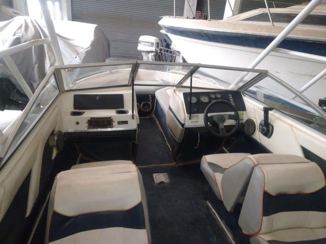 سلام عليكم زورق Bayliner مع عربانه ابلاديه محرك 8 سلندر دخلي زورق جديد شغال جاهز سعر 13000$ بي مجال بغداد اتصل وتساب وتدلل ***********
