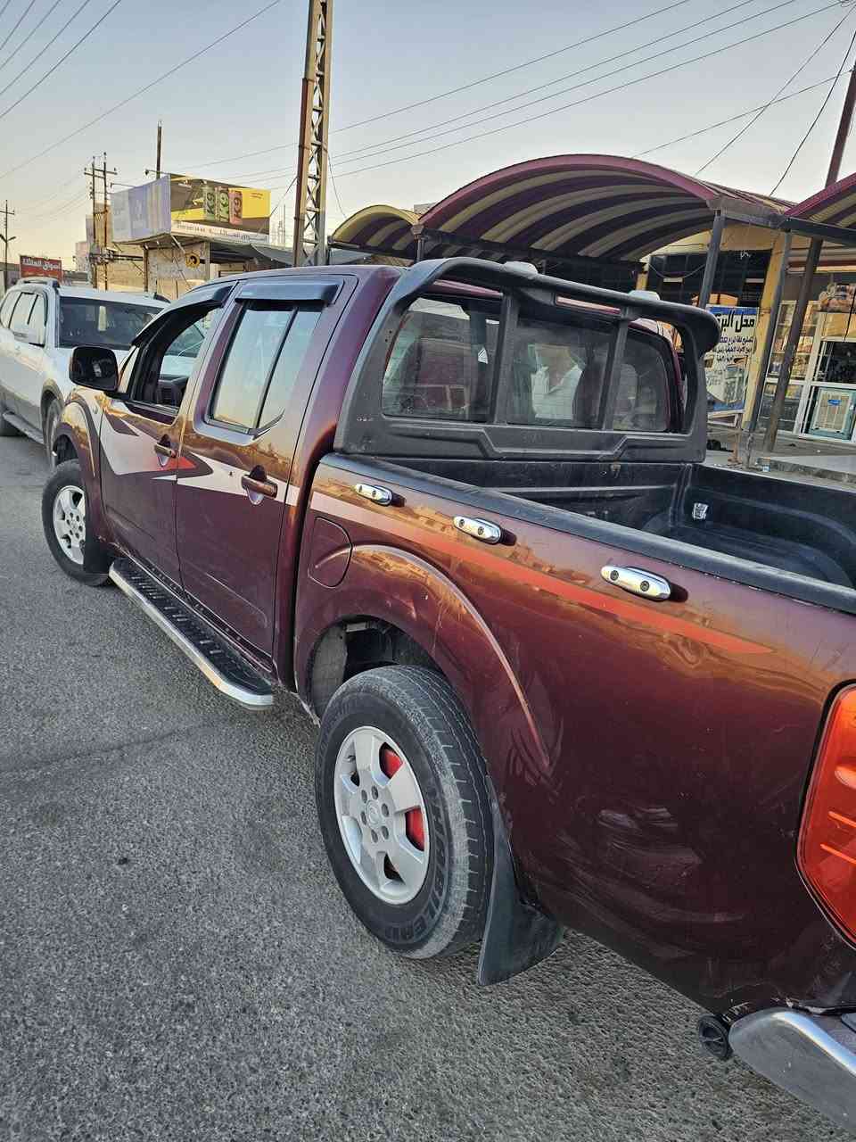نيفاره موديل2009
محرك بطه اتماتي

منضومه غاز ام 100لتر 
بدون ضرر وبدون صبغ 
سياره خير من الله ماناقصها شي 
سنويه ساقطه من 2024
مكاني ديالى بعقوبه سعر 75 ورقه 

الاستفسار 
***********
