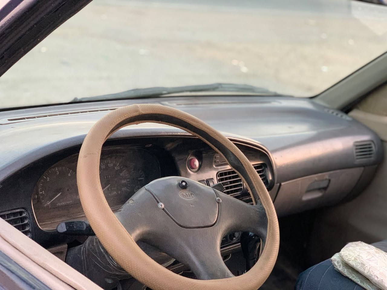 السلام عليكم بريجو 1996 للبيع ب38 ورقة 
المكان ديالى المقدادية 
***********
