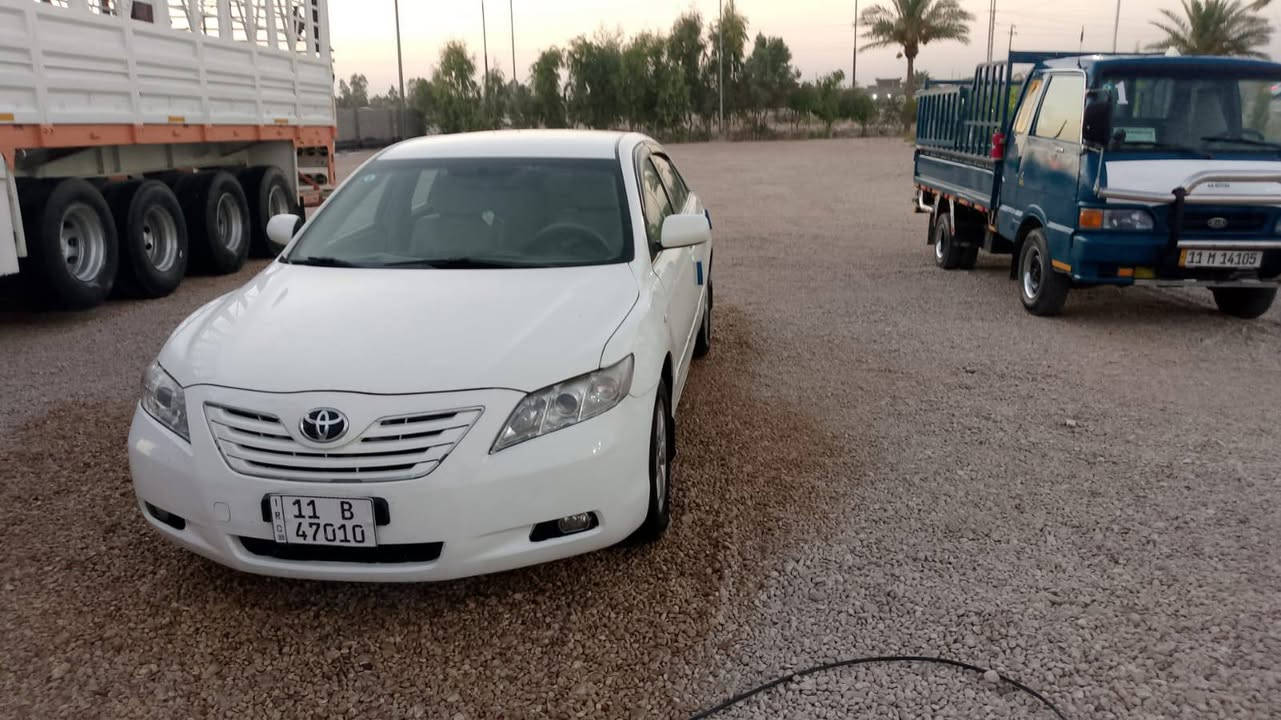 السلام عليكم كامري موديل 9خليجي بيه صبق قطعتين بدون دواخل السياره جديده وجاهزه السعر شده و8وبيه مجال العنوان الانبار الفلوجه ***********
