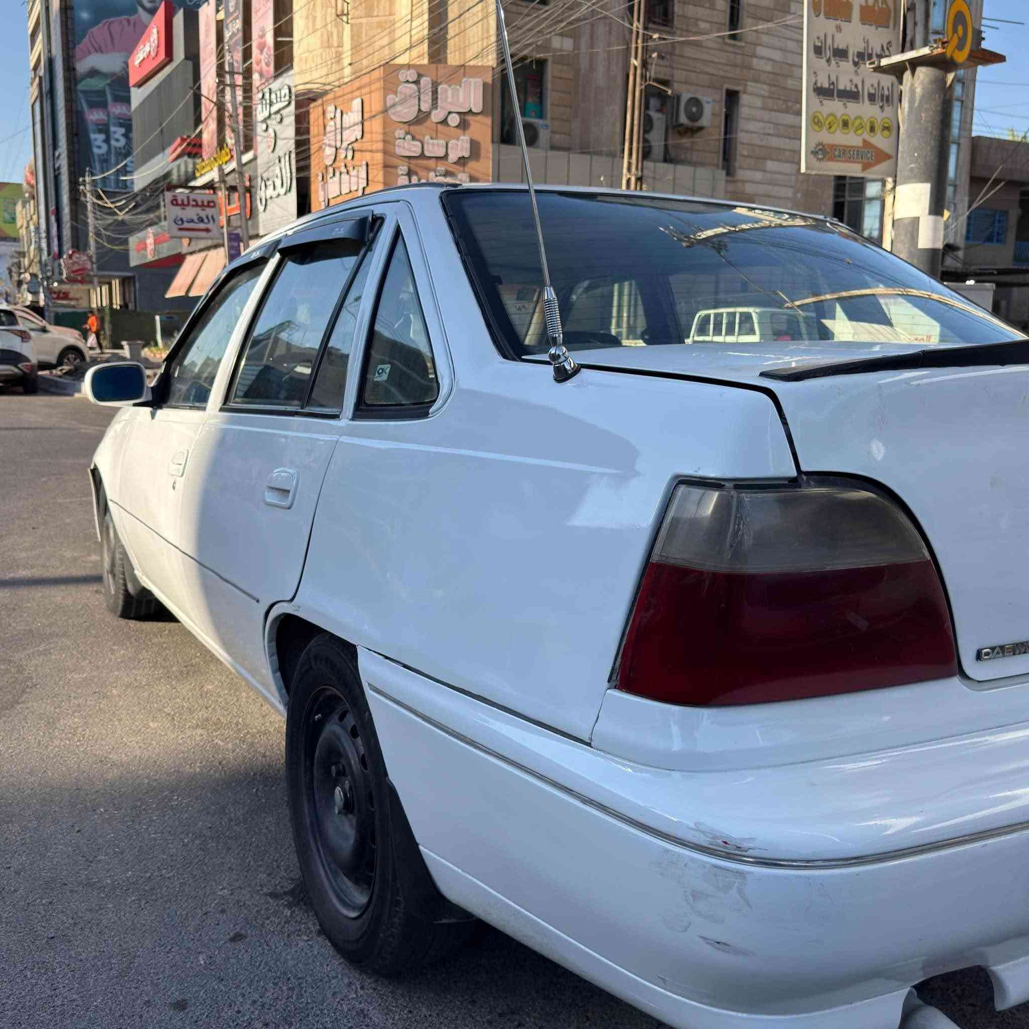🚗 للبيع | دايو سيلو موديل 1995  
سيارة نظيفة ومتعوب عليها، 
جاهزة للاستخدام اليومي بدون مصاريف.  ✅ 
كير أوتوماتيك ✅ 
مكينة نظيفة جداً ✅ 
صدر جديد ✅ 
تخم تايرات جديد ✅ 
بطارية جديدة ✅ 
كهربائيات كاملة شغالة ✅ 
منظومة تبريد جاهزة 100% ✅ 
دواخل جديدة ومدوشمة ✅ 
سيارة استخدام شخصي ومعتنى بيها
  📍 الموقع: بغداد - الحرية 
💰 السعر: 30 ورقة، ويوجد مجال بسيط للجادين  للاستفسار: 📞 ***********  
الصور توضح حالة السيارة، والبيع للجادين فقط. بلاد, صلاح الدين
