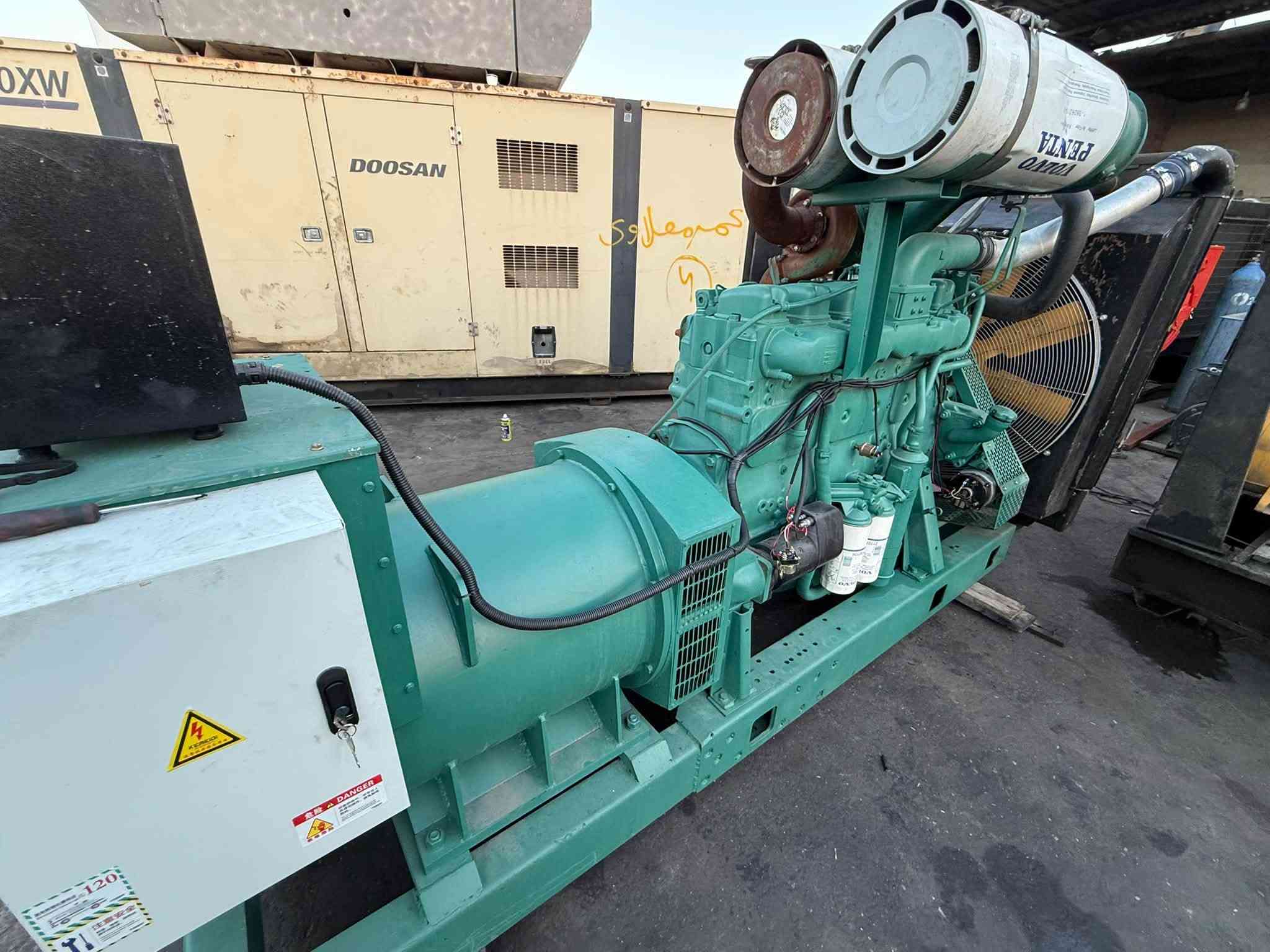 السلام عليكم
فالفو 123 
375kva 
ساعات العمل اقل 1000 ساعه 
نظام اوتو حمايه فول اوتماتيك
وضع بلاد شركة  
أربيل صناعه جنوبيه 
نظام اوتو حمايه فول اوتماتيك
وضع بلاد شركة  
🚚يوجد توصيل الى جميع المحافظات وبضمان🚚
🚚كياندن هةية بو هةموو شاركان بةكرينتى🚚
 للاستفسار:
 ابو علي 
***********
***********
***********
