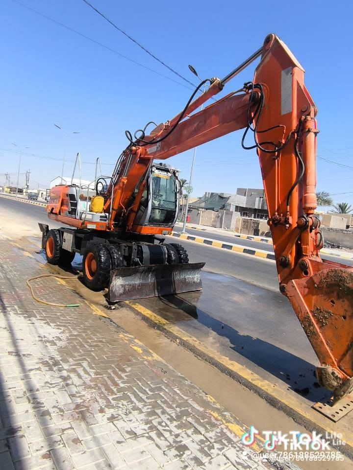 فيات كوبلكو • موديل ٢٠٠٤ • جاهزة للشغل