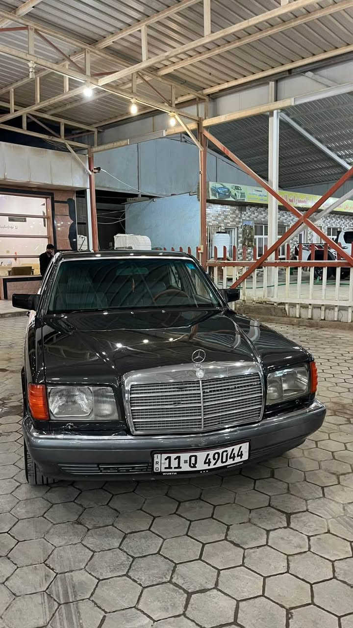 سلام عليكم مارسدس رئاسي 
موديل 1990سياره جاهزه 
علا حبايه ونص 
تخم تاير 
تبريد ويه سويج شرط ثلج
مكينه كارتون عنكبوت 
كير كفاله 
حداديه جديده 
غرفته 70بل 100
كهربائيات كلها عل بلاد 
زنون ناصي عالي 
رقم بغداد تحويل ثاني يوم 
سياره استخدام شخصي 
وبيه شلعه اله تشك الكاع 
مصبوغه عام جماليه فقط لا ضربه ولا اي شي بيها 
سعره 75وبيها مجال لشراي 
وتساب ***********
اتصال ***********
مكاني البصره شط العرب 
الي يكول سعرك هواي خل يشوف خواتها بيش وتالي يخابرني
