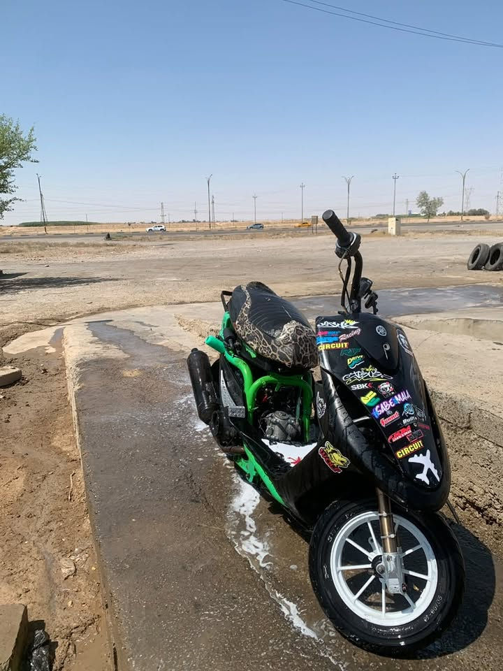 ماگس للبيع مفول دراجه حربي سعره 350وبي مجال حك جي  مكان تكريت عوينات رقم ***********
