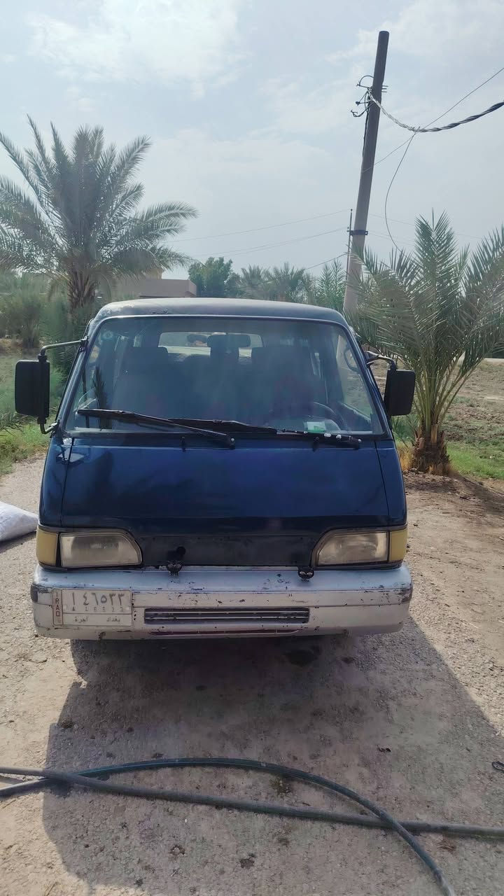 كيا بستا • ١٩٩٤ • صدر جديد