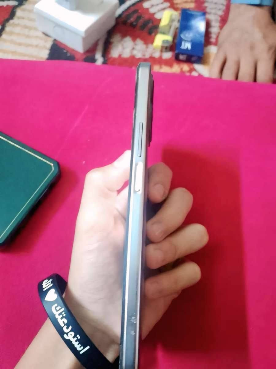 هونر X8a • ١٢٨ جيجا • بطارية ٥٠٠٠