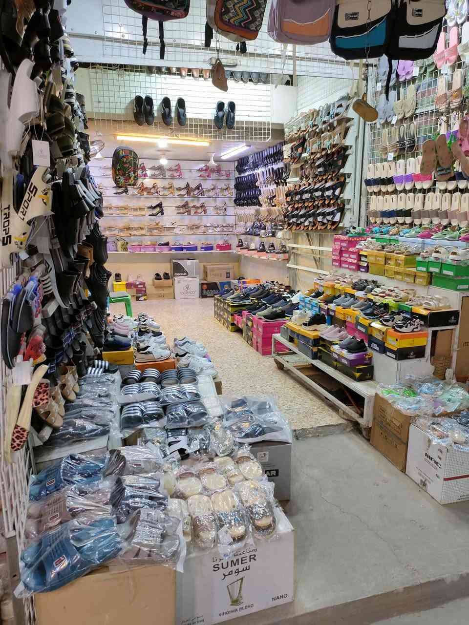 السلام عليكم محل للبيع داخل سوق حي الحسين القديم
الاستفسار ***********
